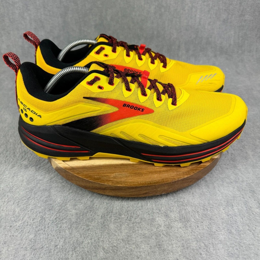 Brooks Vibrant Yellow and Black Running Shoes